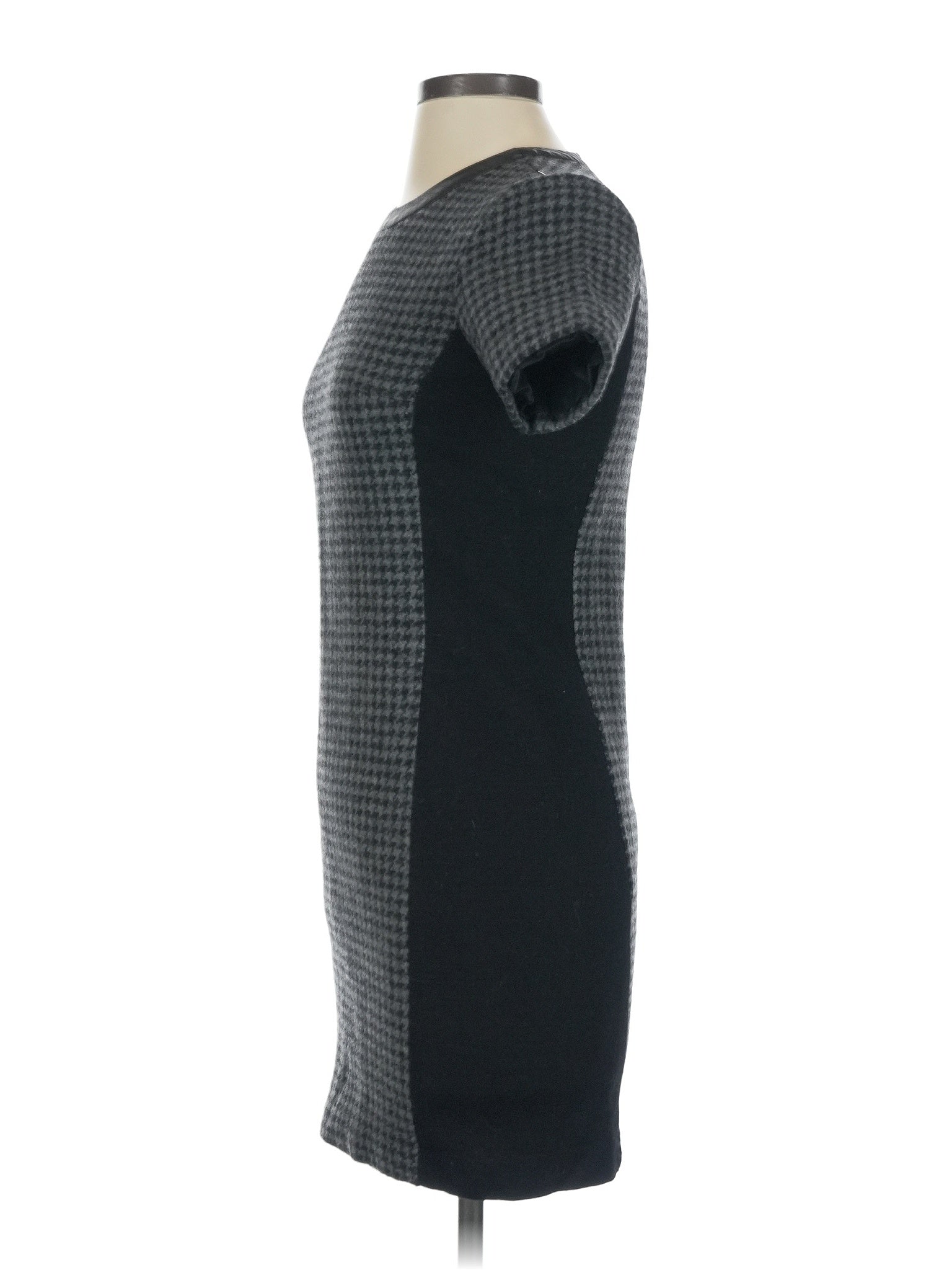 4 size - 00