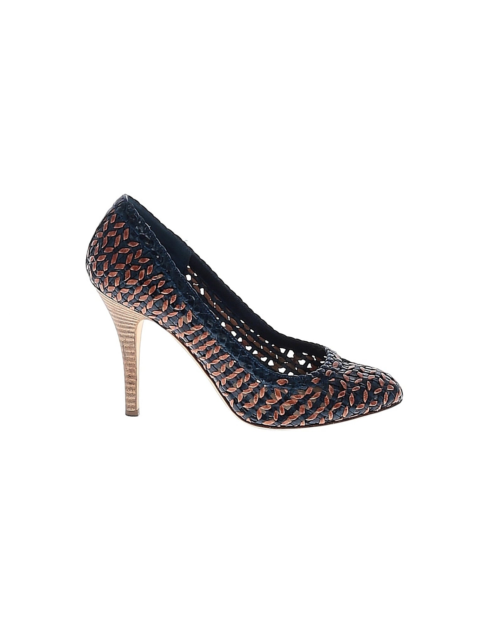 1 shoe size - 8
