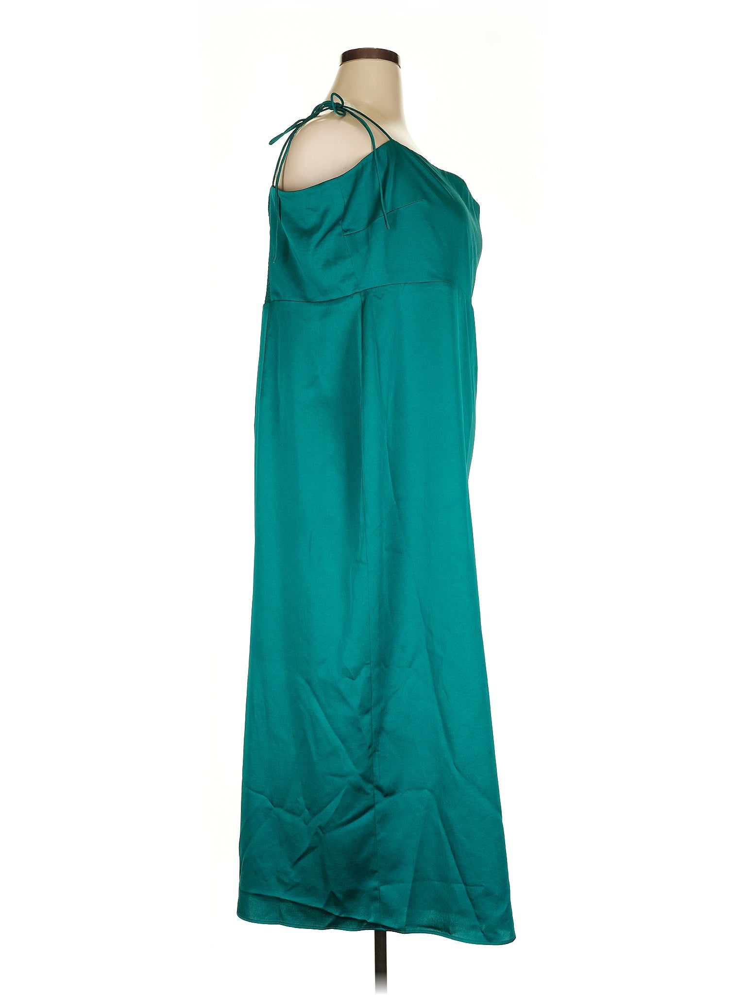 3 size - 22 W