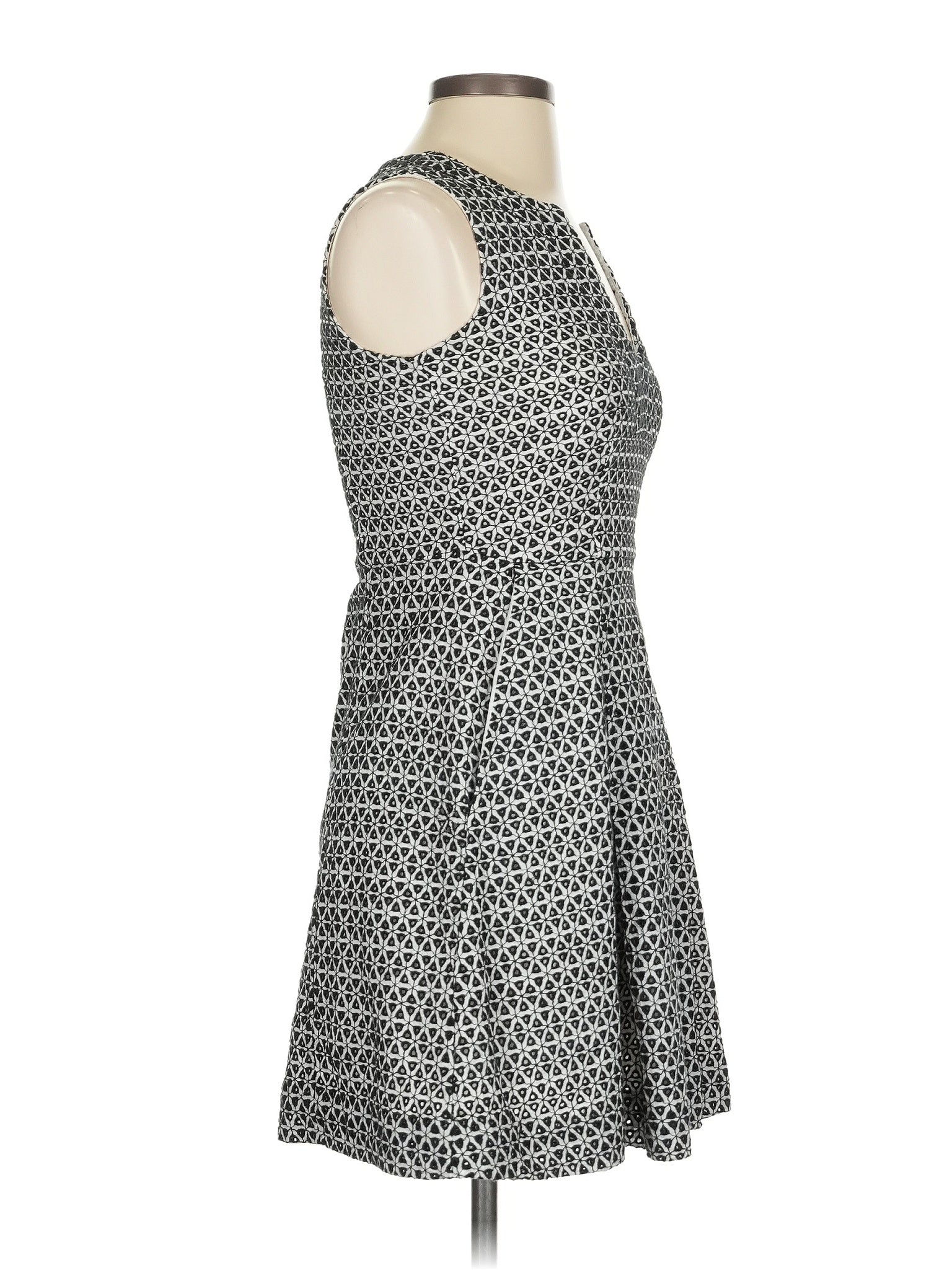 3 size - 00 P