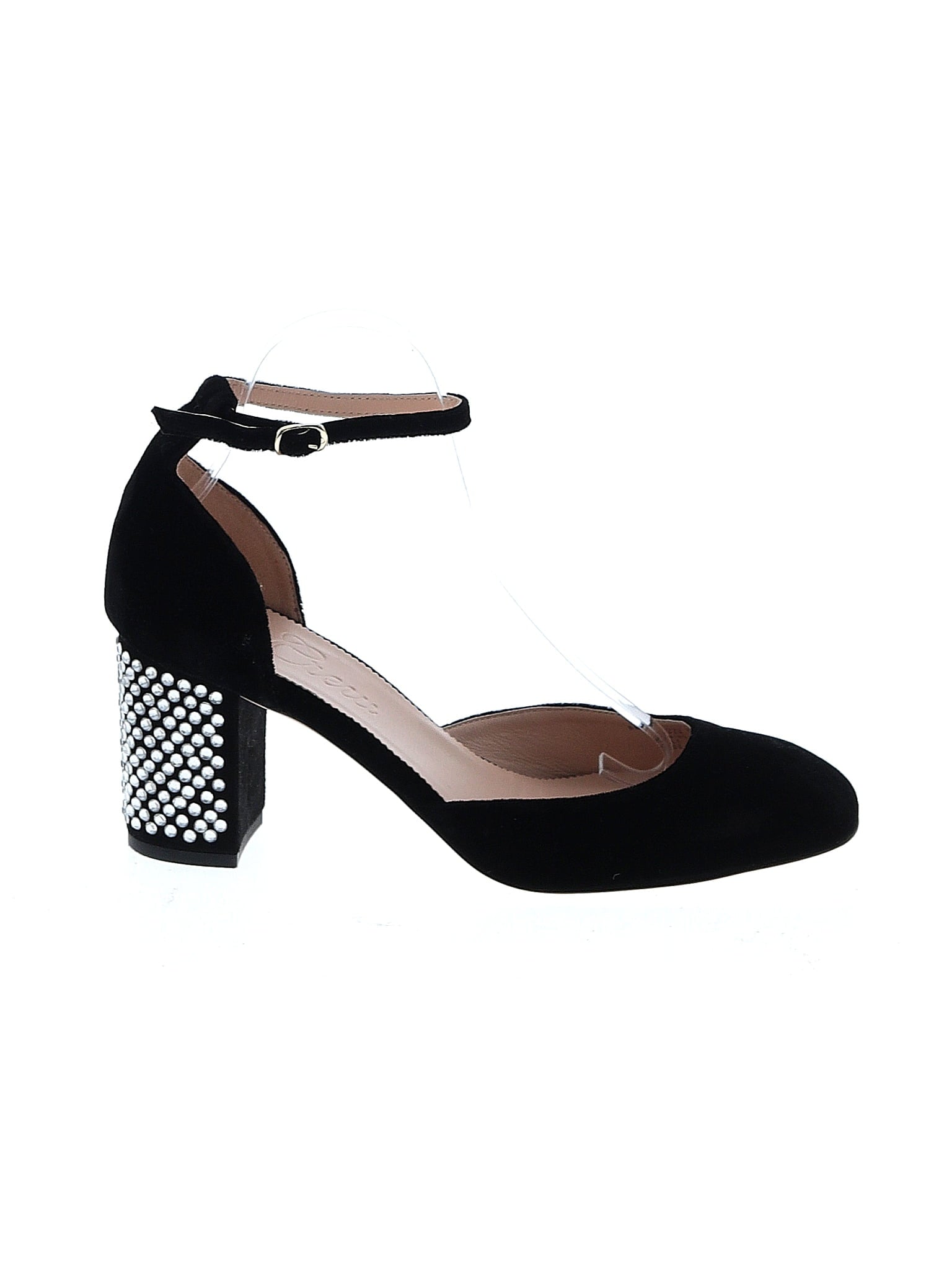 1 shoe size - 9 1/2