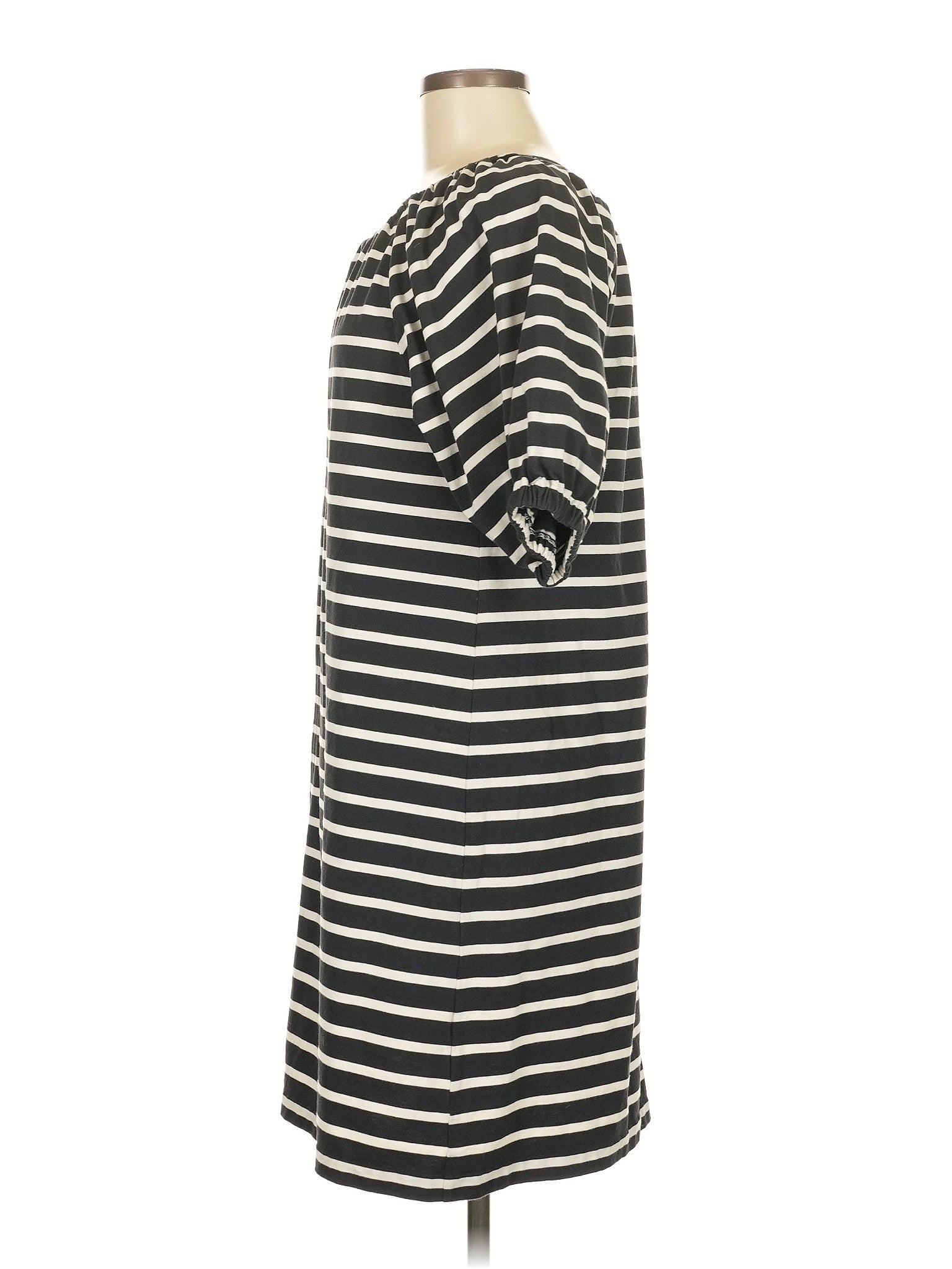 4 size - M
