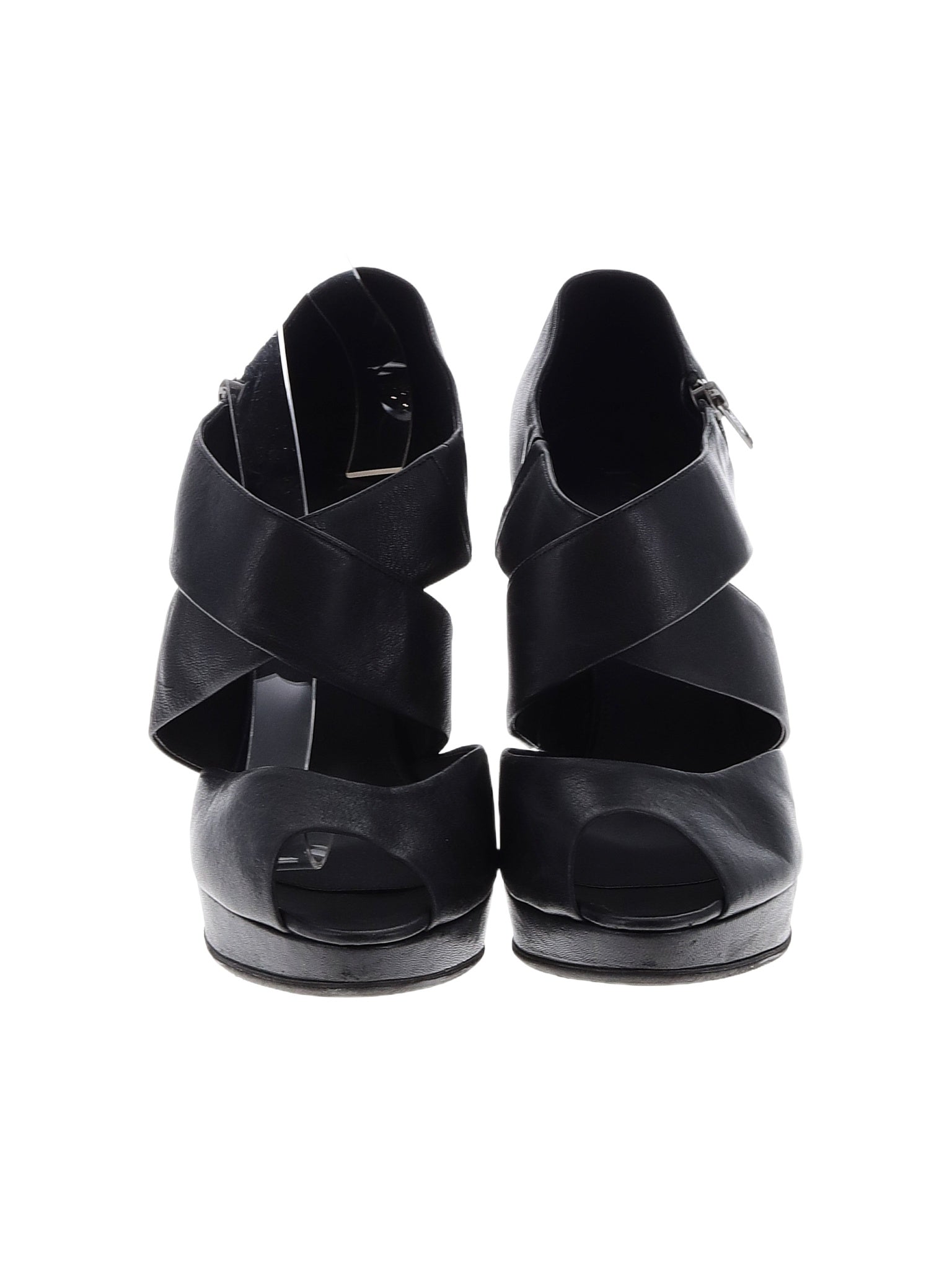 Heels shoe size - 11