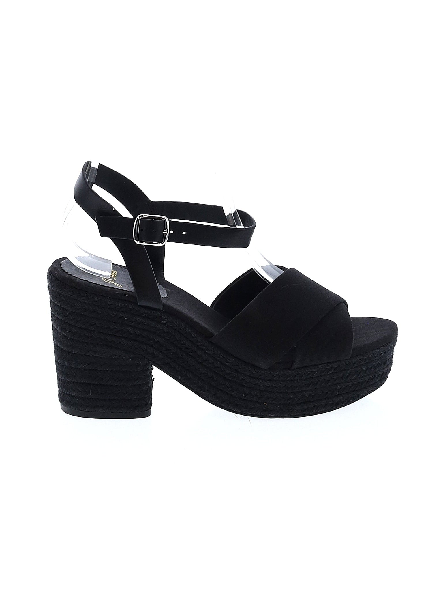 Heels shoe size - 8 1/2