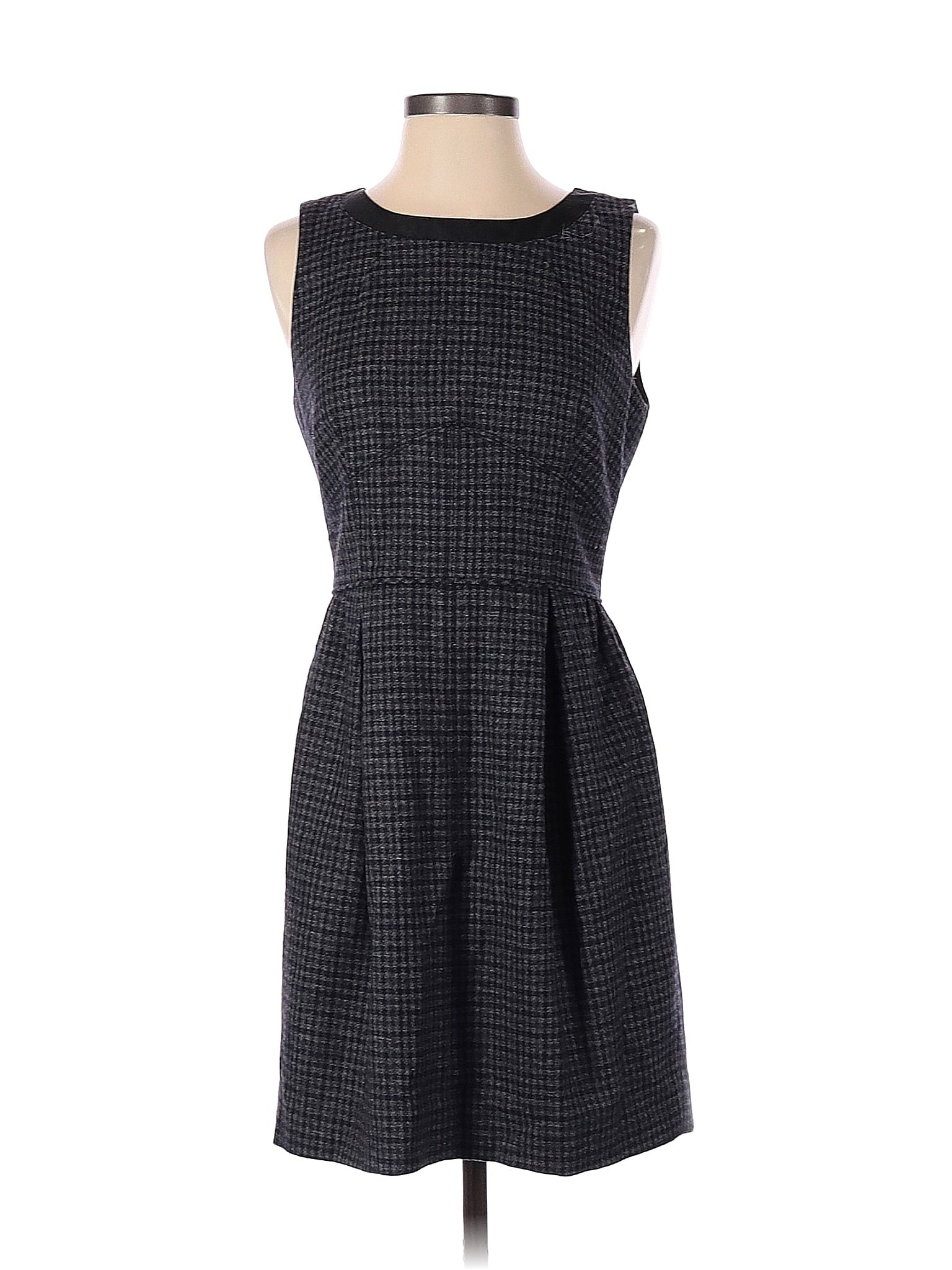 Casual Dress size - 4