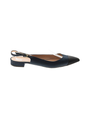 1 shoe size - 10