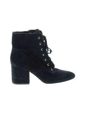 1 shoe size - 7