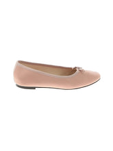 1 shoe size - 7 1/2
