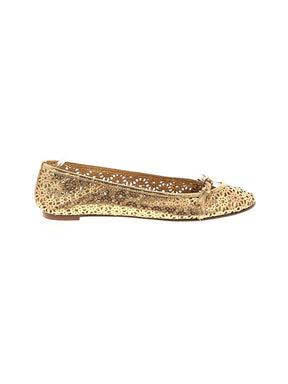 1 shoe size - 7