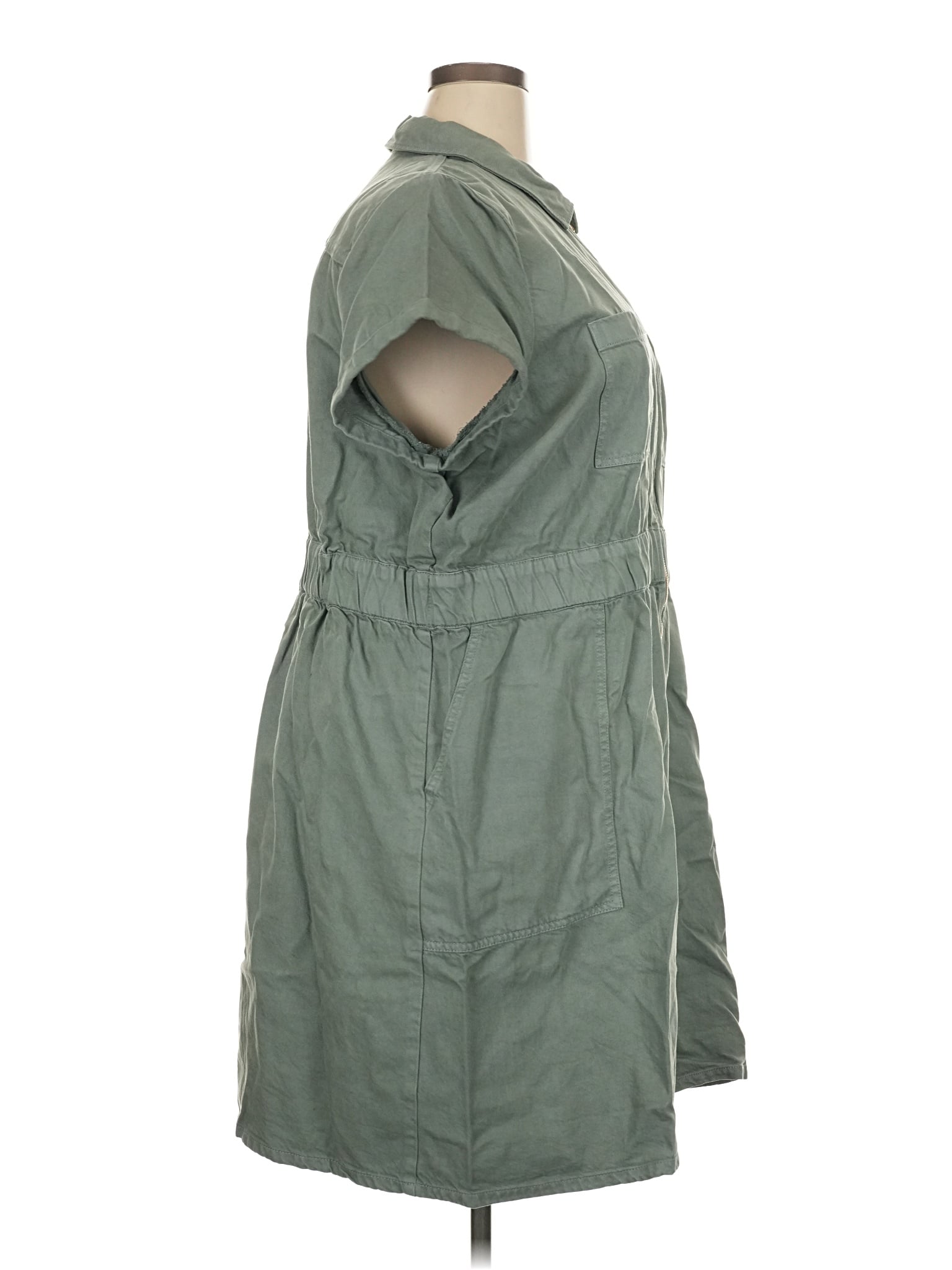 3 size - 24 W