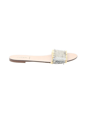 1 shoe size - 10