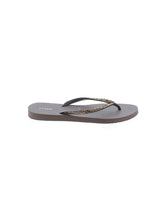1 shoe size - 9