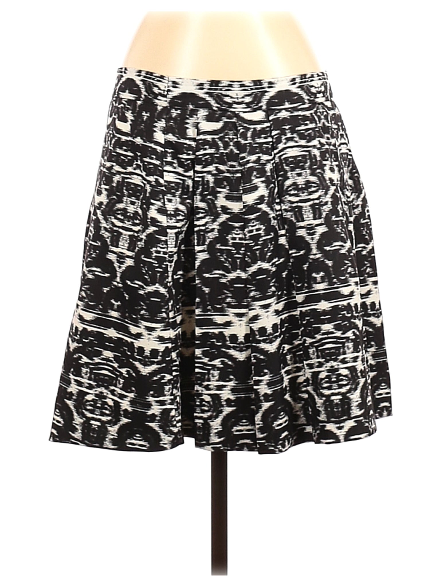 Casual Skirt size - 4