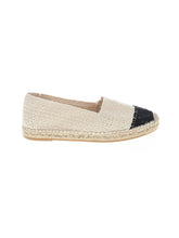 1 shoe size - 9