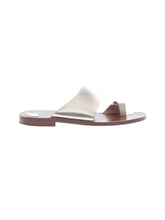 1 shoe size - 7