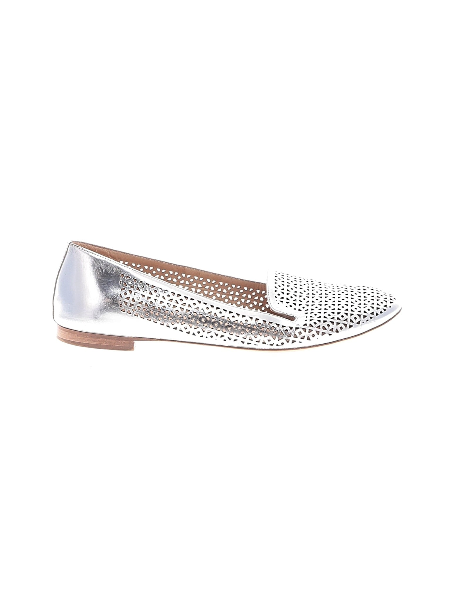 1 shoe size - 8