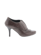 1 shoe size - 7
