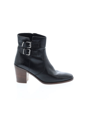1 shoe size - 9