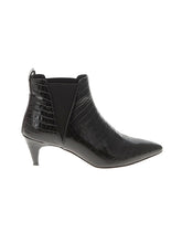 1 shoe size - 9 1/2