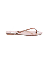 1 shoe size - 11