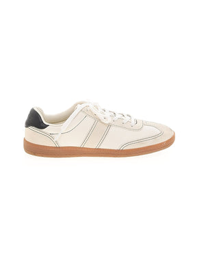 1 shoe size - 8