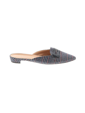 1 shoe size - 10