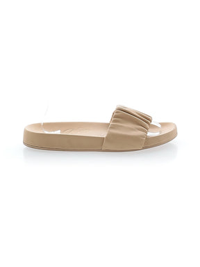 1 shoe size - 7 1/2