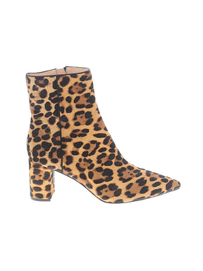 1 shoe size - 10