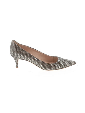 1 shoe size - 7 1/2