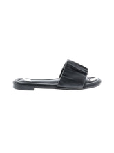 1 shoe size - 8