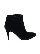 1 shoe size - 8 1/2
