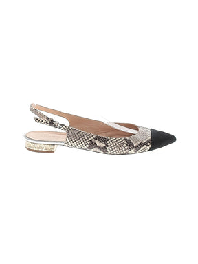 1 shoe size - 9
