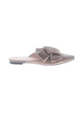 1 shoe size - 8