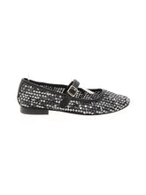 1 shoe size - 8 1/2