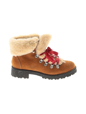 1 shoe size - 8