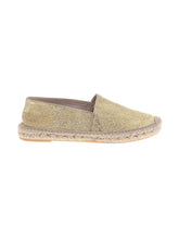 1 shoe size - 9