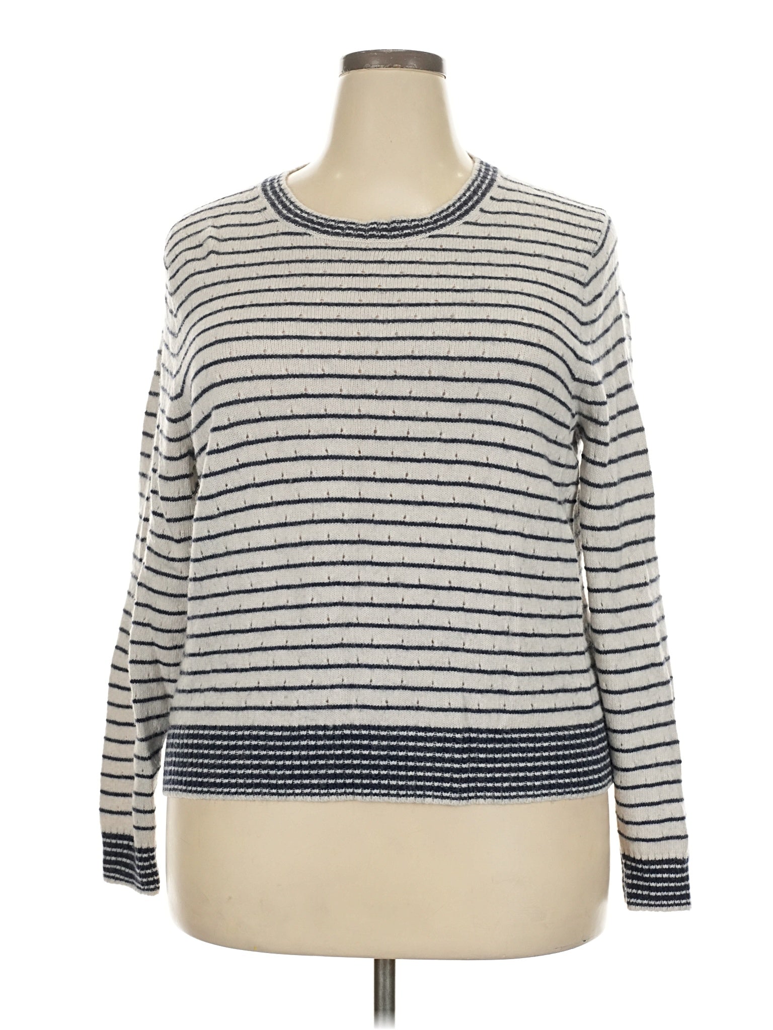 1 size - 2X W