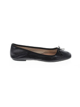 1 shoe size - 9