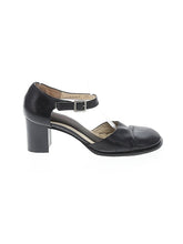 1 shoe size - 6 1/2