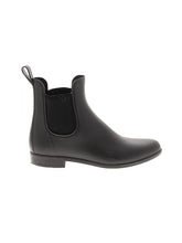 1 shoe size - 8