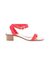 1 shoe size - 9