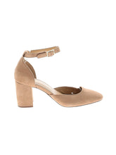 1 shoe size - 9