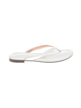 1 shoe size - 8