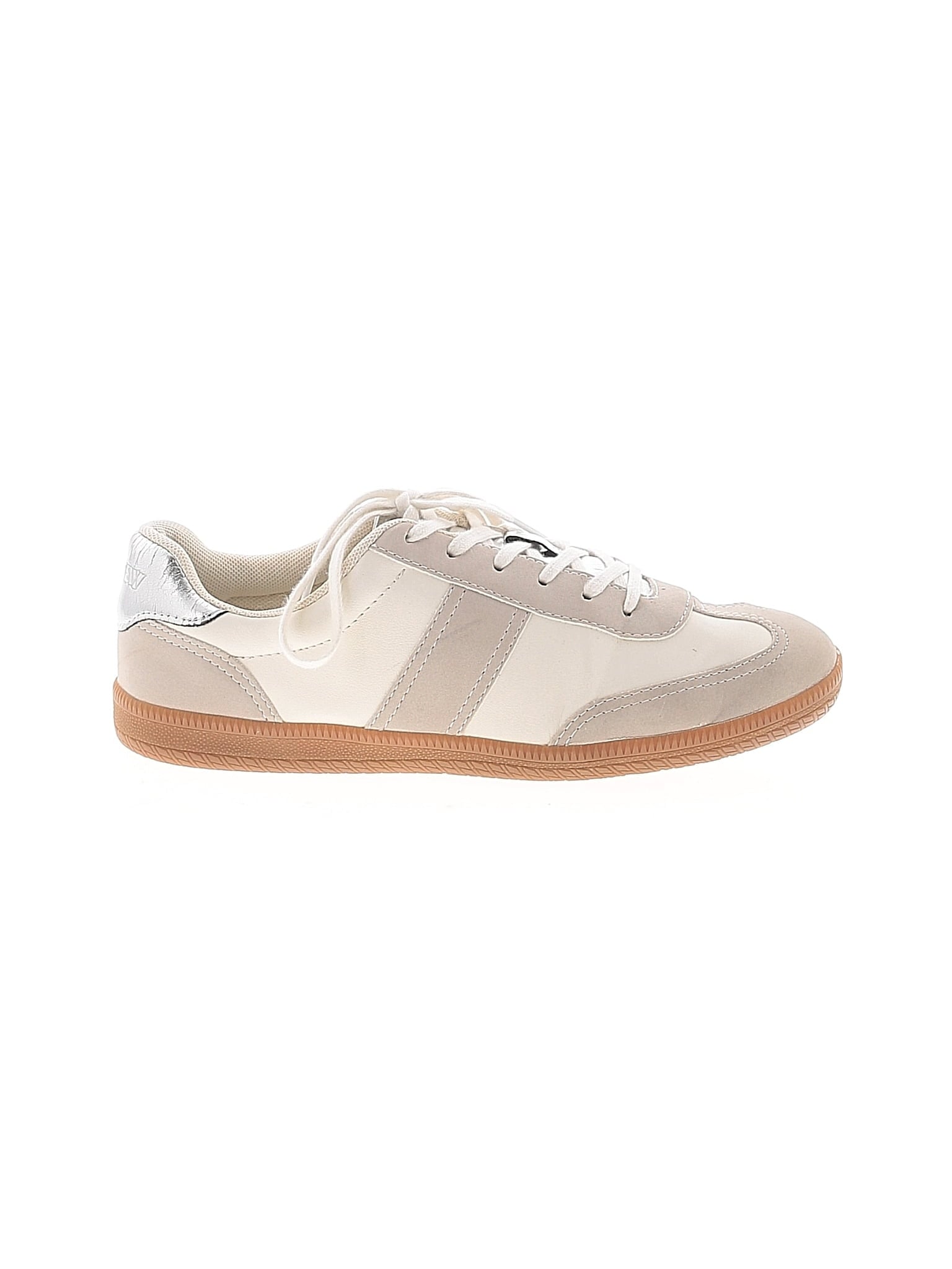 1 shoe size - 8