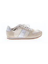 1 shoe size - 7
