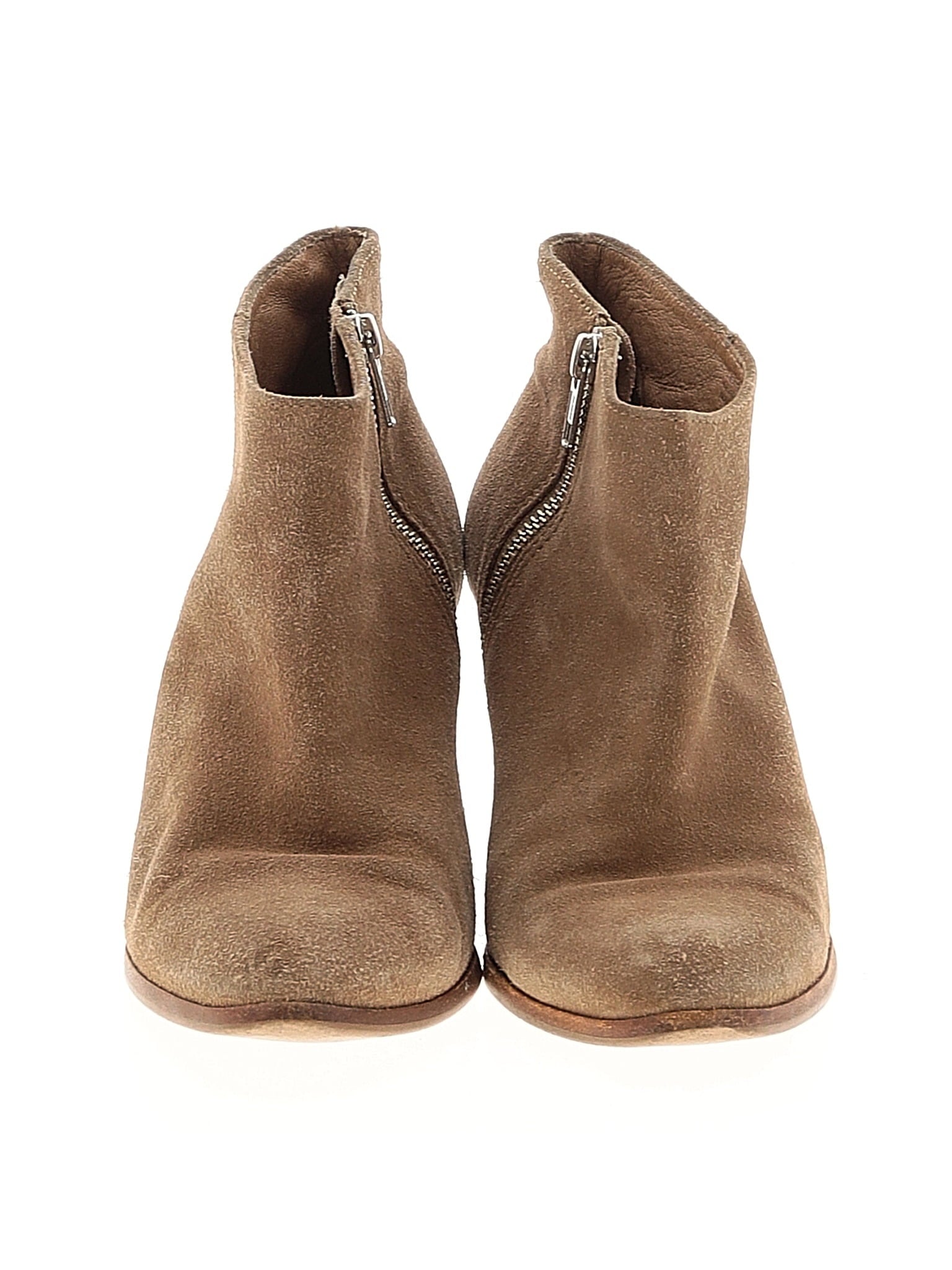 2 shoe size - 9 1/2