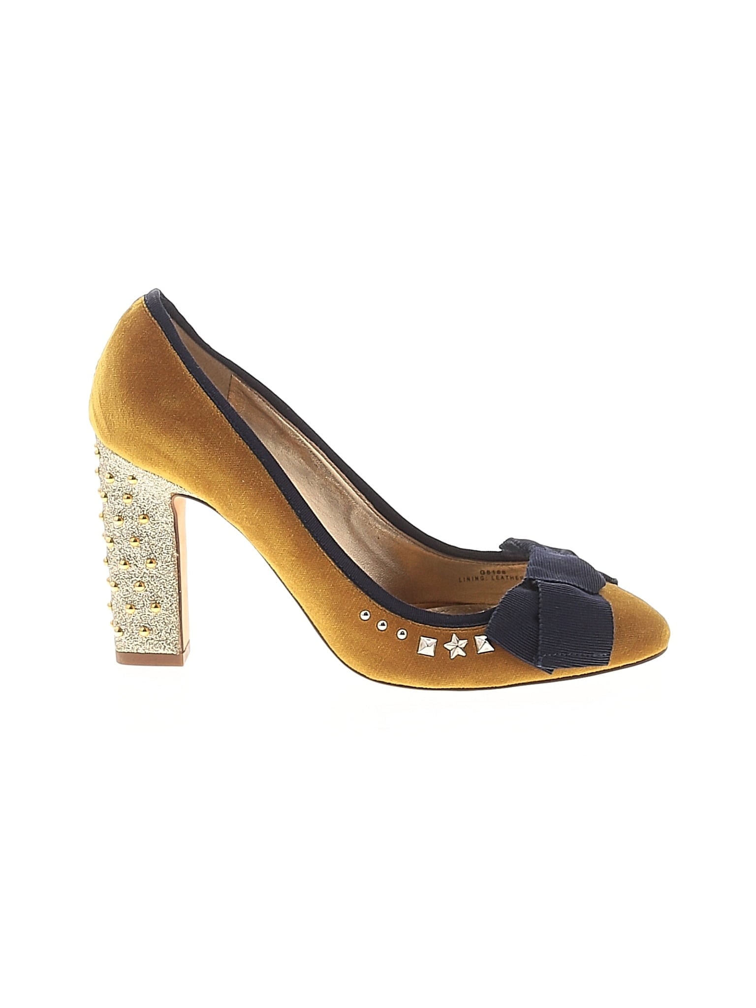 1 shoe size - 7