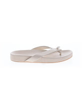 1 shoe size - 5