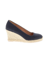 1 shoe size - 7 1/2