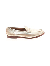 1 shoe size - 7 1/2